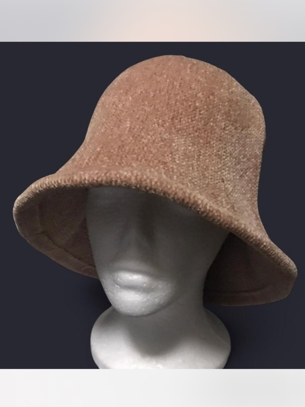 #cloche #bucket #hat #textured
#20s #retro in khaki tan nwt
